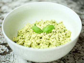 Vegan Pesto Scramble {Dr. Seuss Inspired Green Eggs}