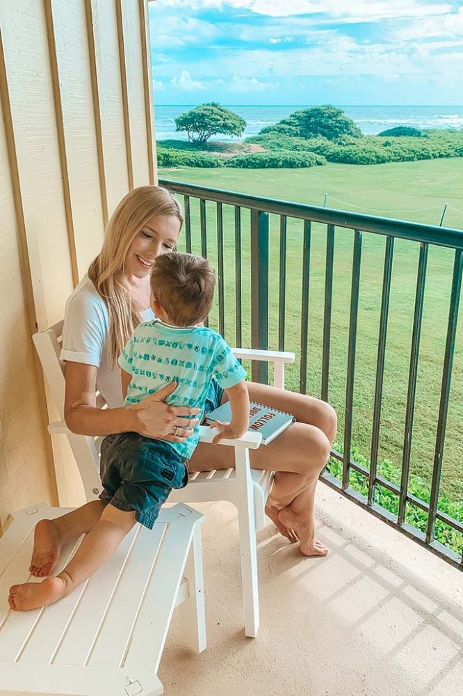 Shop My Style: Soft and Comfortable White Cropped Tee in Hawaii